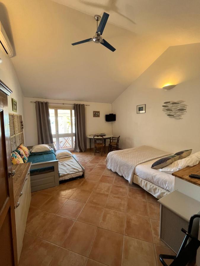 Hostellerie Provencale Port-Cros Bagian luar foto