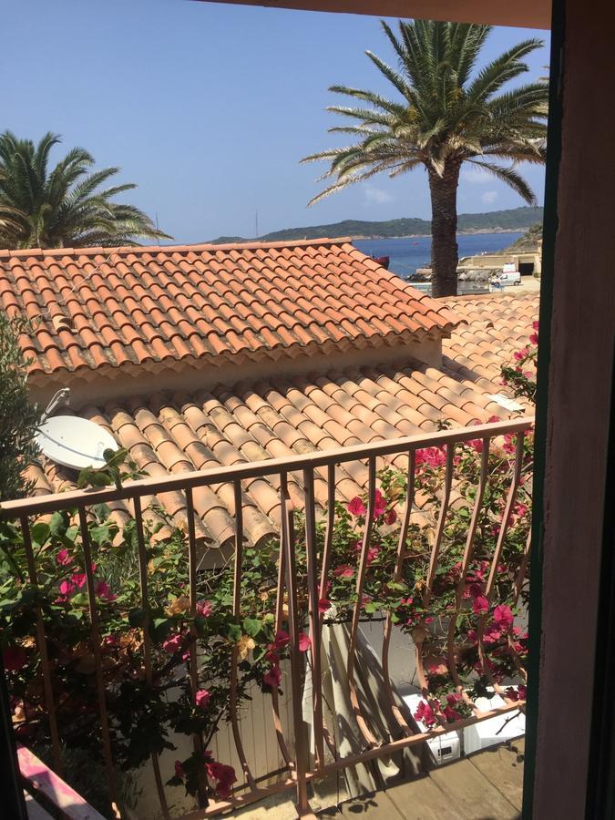 Hostellerie Provencale Port-Cros Bagian luar foto